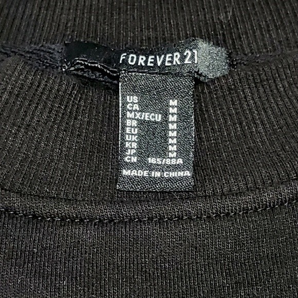 Forever 21 Black Angel Long Sleeve Cropped Sweat‎ Shirt M - Picture 2 of 7